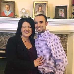 Meet your Posher, Alexis